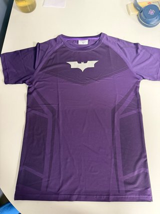 Camiseta compresión Batman Youngla Morada Talla M
