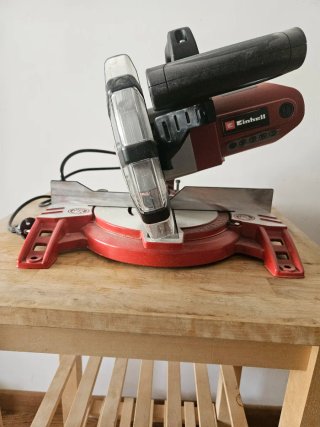 Sierra Ingletadora Einhell TC-MS 2112