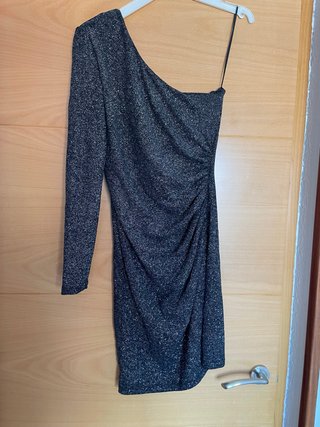 Vestido de fiesta asimétrico brillante