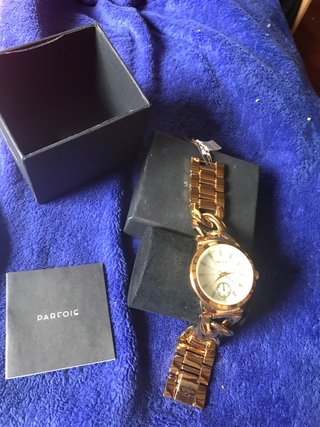 Reloj Parfois Dorado