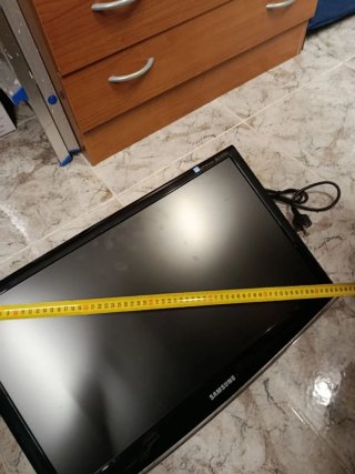 Televisión Samsung 23 pulgadas