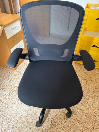 Silla de escritorio ergonómica negra