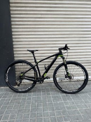 Bicicleta de Montaña Giant XtC Advanced carbono