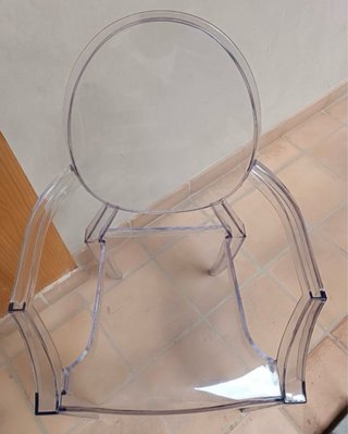 4 Sillas estilo Louis Ghost