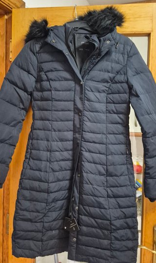 Plumífero impermeable Zara negro