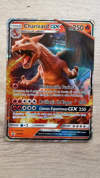 Carta Pokémon Charizard GX Jumbo (2019)