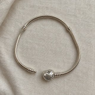 Pulsera Pandora de Plata con Cierre de Corazón