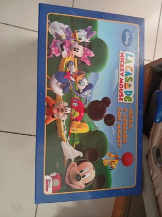 Caja La Casa de Mickey Mouse (DVD y Libros)