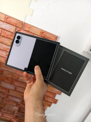 Samsung Galaxy Z Fold 8 + Factura