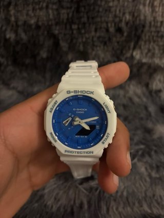 Reloj Casio G-Shock Blanco y Azul