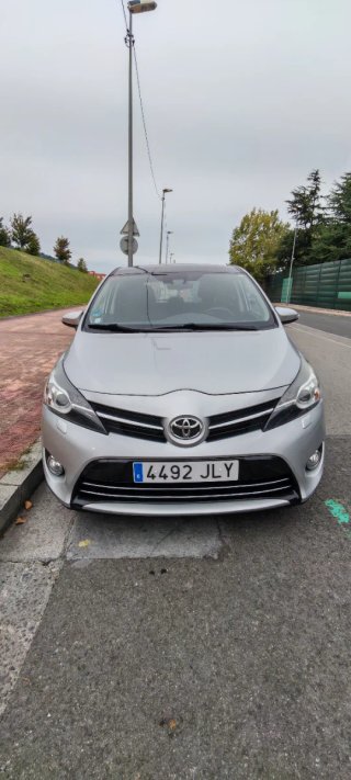 Toyota Verso Toyota Verso Advance 2016