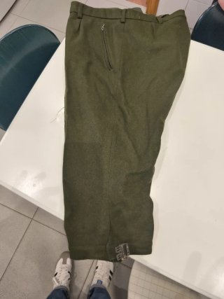 Pantalón bombacho de montería