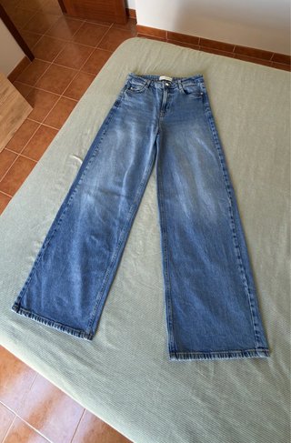 Vaqueros Pierna Ancha ZARA Talla 38