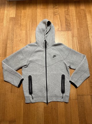 Sudadera Nike Tech Fleece Gris Talla M
