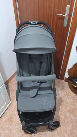 Silla de paseo KUBIC2 solo usado 2 veces en viaje
