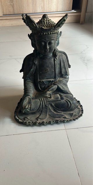 Estatua de Bronce de Deidad Budista