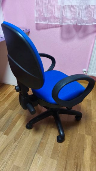Silla de oficina profesional azul