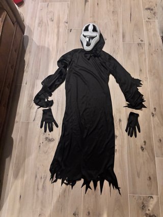 Disfraz de Scream. Para niños de 10-12 años.