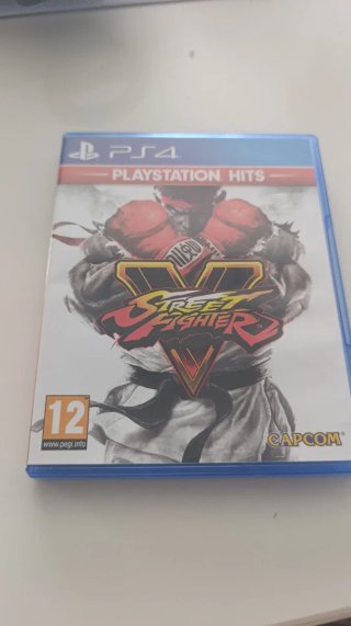 Street Fighter V (PS4)