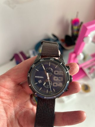 Reloj Diesel con correa de piel marrón