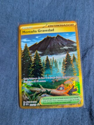 Carta Pokémon Montaña Gravedad Gold