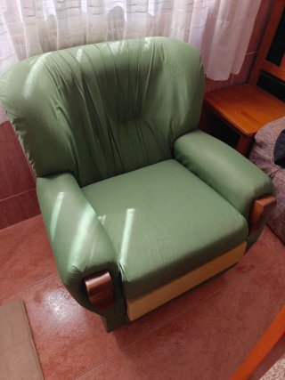 Sofá uniplaza verde
