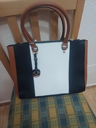 Bolso de mano tricolor