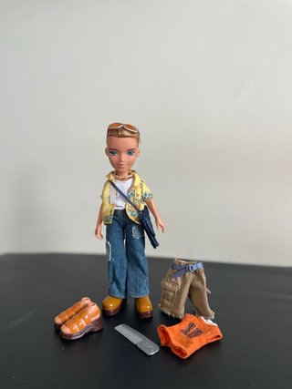 Muñeco Bratz Boyz Cameron Beach Style 2002