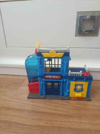 Comisaría de Policía SuperThings