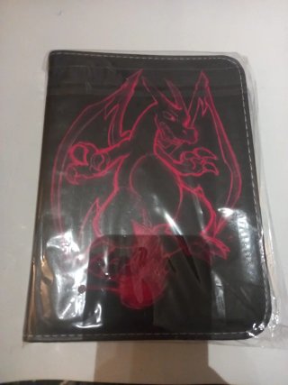 Álbum para Cartas Pokémon Charizard