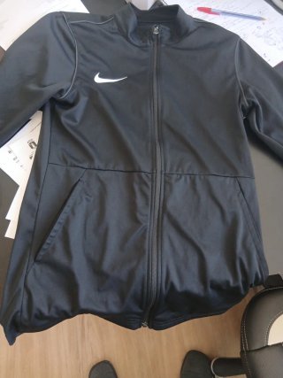 Chaqueta Nike DRI-FIT Talla S