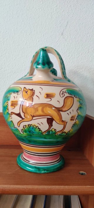 Botijo de Talavera de la Reina pintado a mano