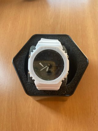 Reloj Casio G-Shock GA-2100 Blanco