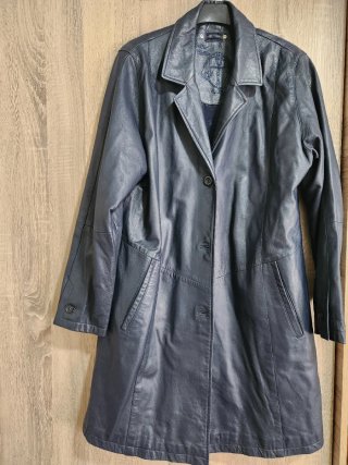 Chaqueta de piel azul