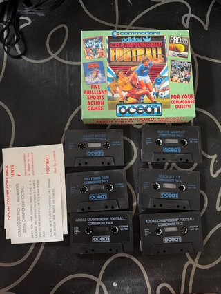Adidas football commodore pack