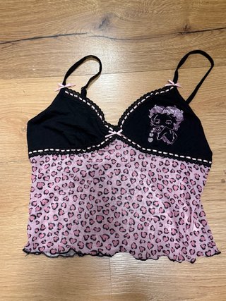 Top tirantes con estampado de corazones/leopardo