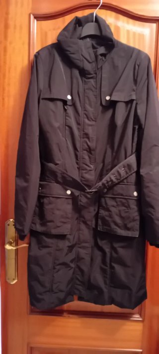 Trench Caramelo Negro