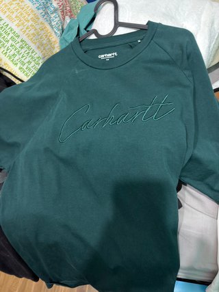 Camiseta Carhartt WIP verde logo bordado talla M
