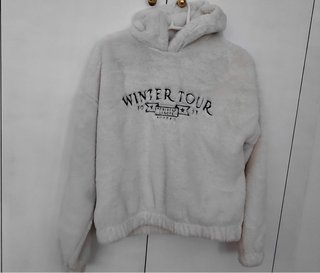 Sudadera de Pelito Blanca