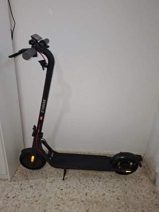 Patinete Eléctrico Navee V25