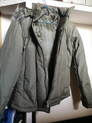 Gabardina Verde Oliva con Capucha