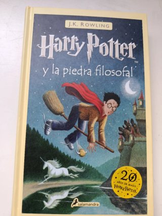 Libro de Harry Potter en muy buen estado