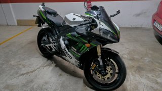 Yamaha R1 2005