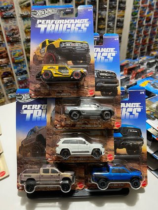 Set 5 Hot Wheels Performance Trucks