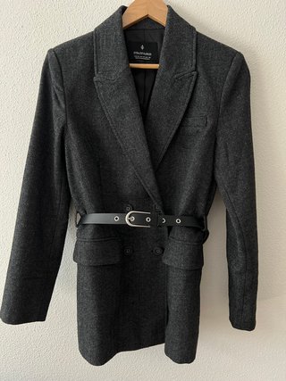 Blazer americana gris Stradivarius cinturón M