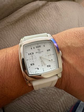 Reloj Bering con Esfera Blanca