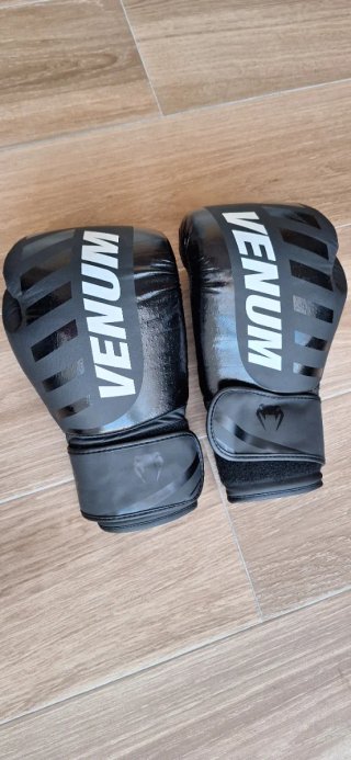Guantes de Boxeo Venum 16oz