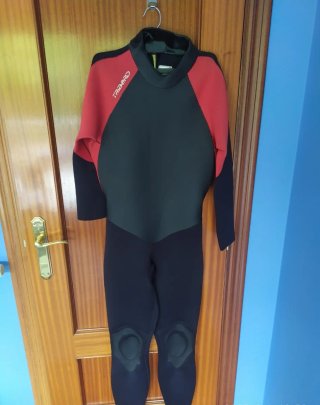 2 Trajes de Surf Tribord Talla L