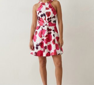 Vestido corto estampado floral