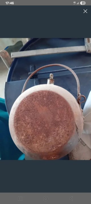 Cantimplora Metálica con Asa